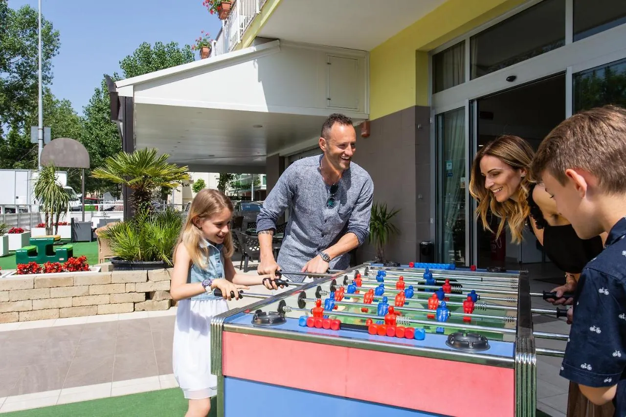 Hotel Reyt Rimini 3*,  Italy